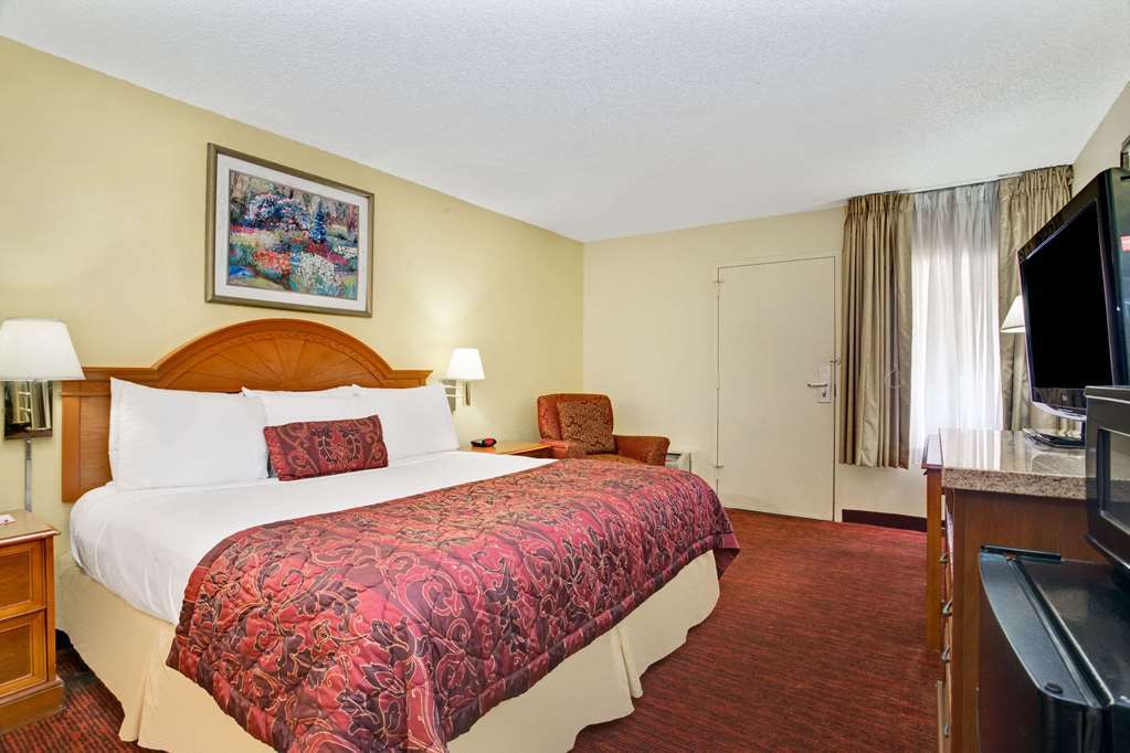 Orlando Inn Near International Drive Williamsburg Bilik gambar